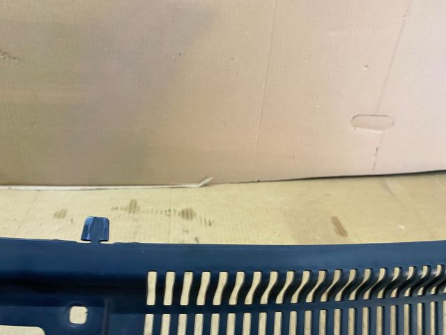 bontott VW SHARAN Hűtőrács