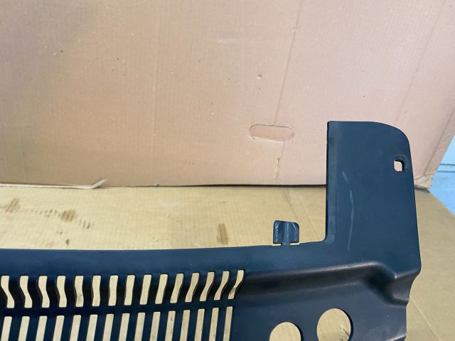 bontott VW SHARAN Hűtőrács