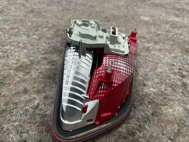 bontott VW SHARAN Jobb Belső Hátsó Lámpa