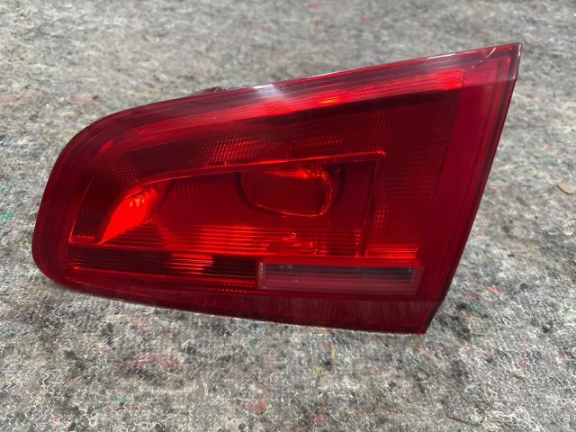 bontott VW SHARAN Jobb Belső Hátsó Lámpa