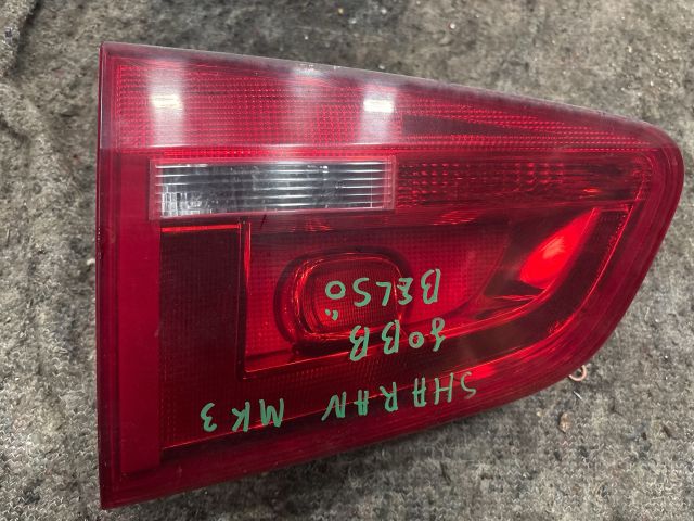 bontott VW SHARAN Jobb Belső Hátsó Lámpa