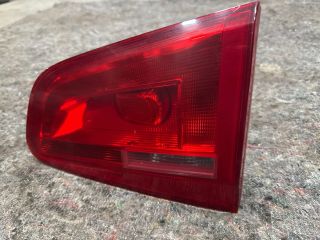 bontott VW SHARAN Jobb Belső Hátsó Lámpa