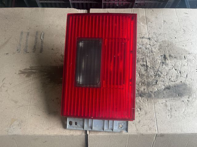 bontott VW SHARAN Jobb Belső Hátsó Lámpa