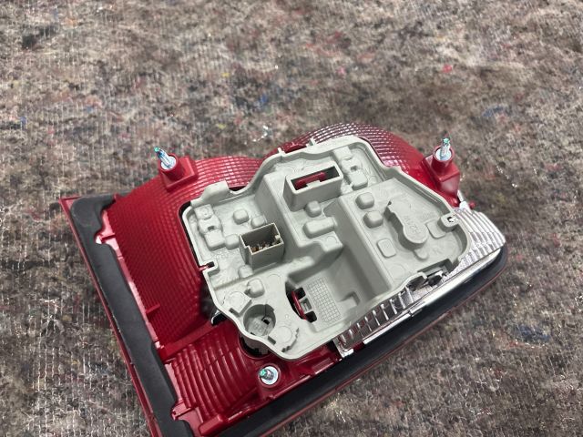 bontott VW SHARAN Jobb Belső Hátsó Lámpa