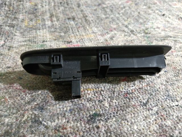 bontott VW SHARAN Jobb első Ablakemelő Kapcsoló