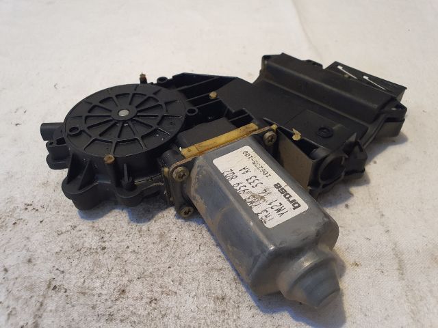 bontott VW SHARAN Jobb első Ablakemelő Motor