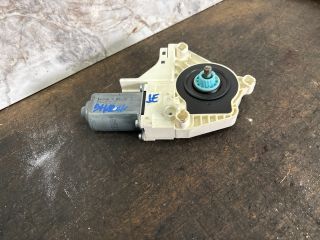 bontott VW SHARAN Jobb első Ablakemelő Motor