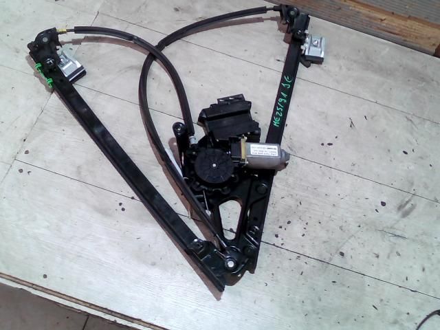 bontott VW SHARAN Jobb első Ablakemelő Szerkezet (Elektromos)