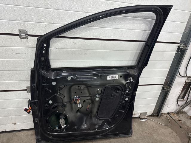 bontott VW SHARAN Jobb első Ajtó (Részeivel)