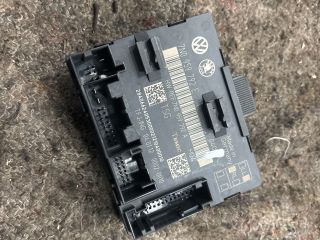 bontott VW SHARAN Jobb első Ajtó Vezérlőegység