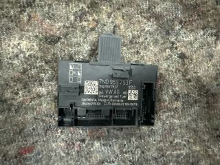 bontott VW SHARAN Jobb első Ajtó Vezérlőegység