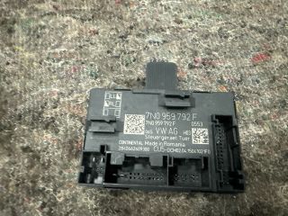bontott VW SHARAN Jobb első Ajtó Vezérlőegység