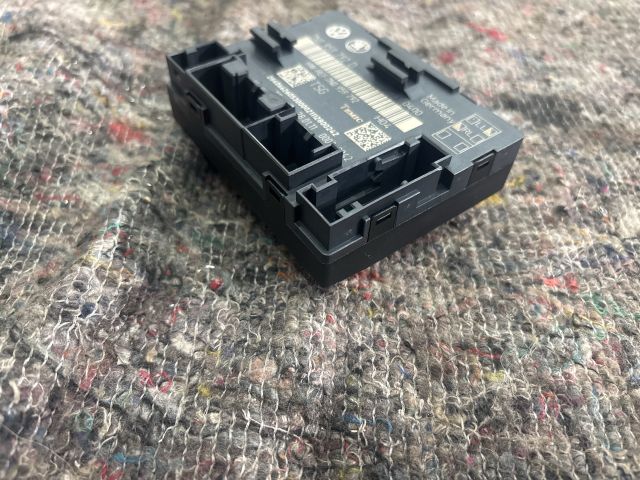 bontott VW SHARAN Jobb első Ajtó Vezérlőegység