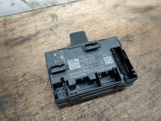 bontott VW SHARAN Jobb első Ajtó Vezérlőegység