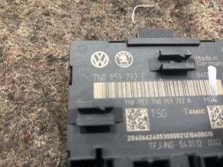 bontott VW SHARAN Jobb első Ajtó Vezérlőegység