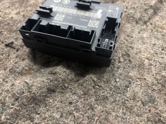 bontott VW SHARAN Jobb első Ajtó Vezérlőegység