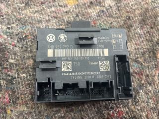 bontott VW SHARAN Jobb első Ajtó Vezérlőegység