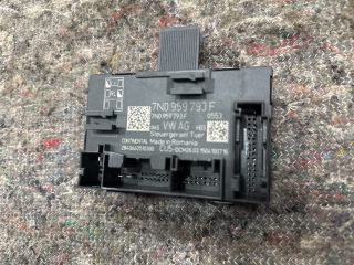 bontott VW SHARAN Jobb első Ajtó Vezérlőegység