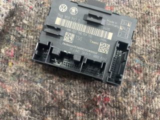 bontott VW SHARAN Jobb első Ajtó Vezérlőegység