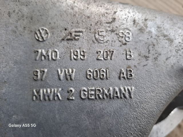 bontott VW SHARAN Jobb első Féltengely Tartó