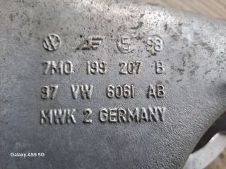 bontott VW SHARAN Jobb első Féltengely Tartó