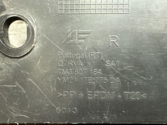 bontott VW SHARAN Jobb első Oldal Lökhárító Tartó (Műanyag)