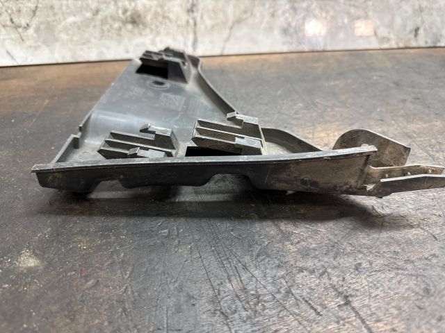 bontott VW SHARAN Jobb első Oldal Lökhárító Tartó (Műanyag)