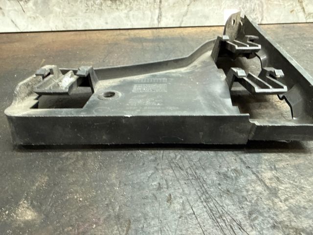 bontott VW SHARAN Jobb első Oldal Lökhárító Tartó (Műanyag)