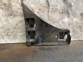 bontott VW SHARAN Jobb első Oldal Lökhárító Tartó (Műanyag)