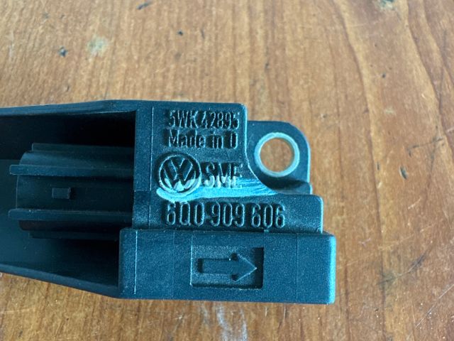 bontott VW SHARAN Jobb első Oldal Ütközés Érzékelő