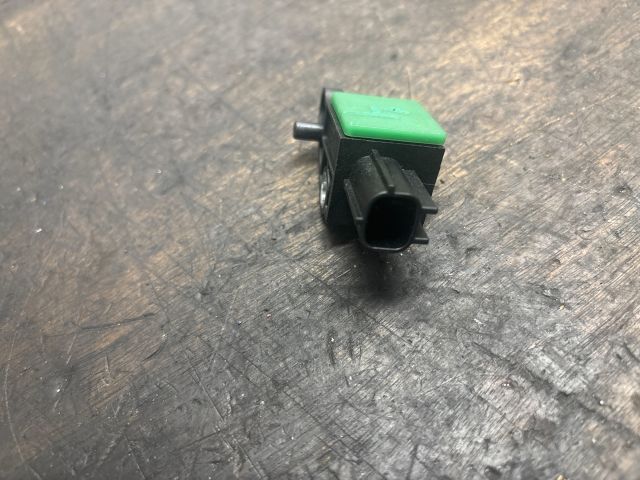 bontott VW SHARAN Jobb első Oldal Ütközés Érzékelő