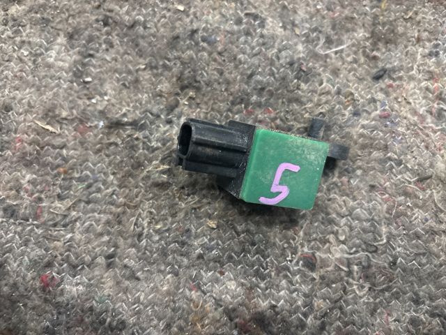 bontott VW SHARAN Jobb első Oldal Ütközés Érzékelő