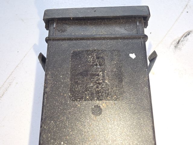 bontott VW SHARAN Jobb első Ülésfűtés Kapcsoló