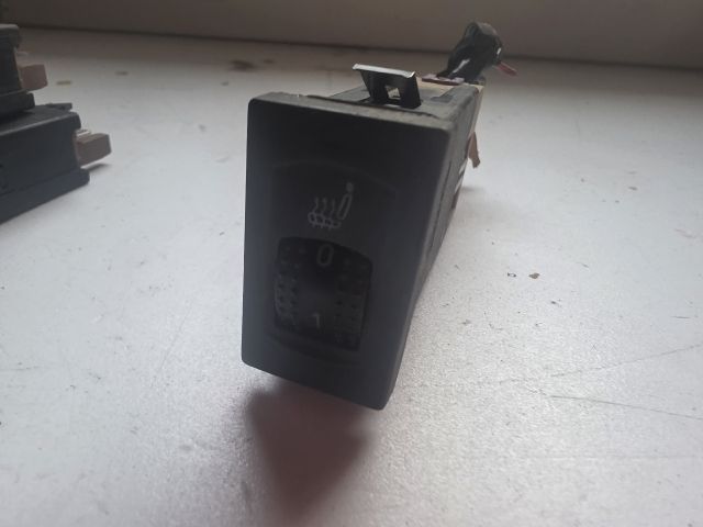 bontott VW SHARAN Jobb első Ülésfűtés Kapcsoló