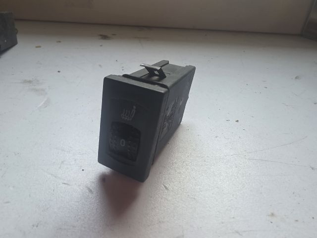 bontott VW SHARAN Jobb első Ülésfűtés Kapcsoló