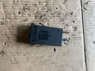 bontott VW SHARAN Jobb első Ülésfűtés Kapcsoló