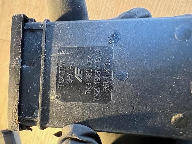 bontott VW SHARAN Jobb első Ülésfűtés Kapcsoló