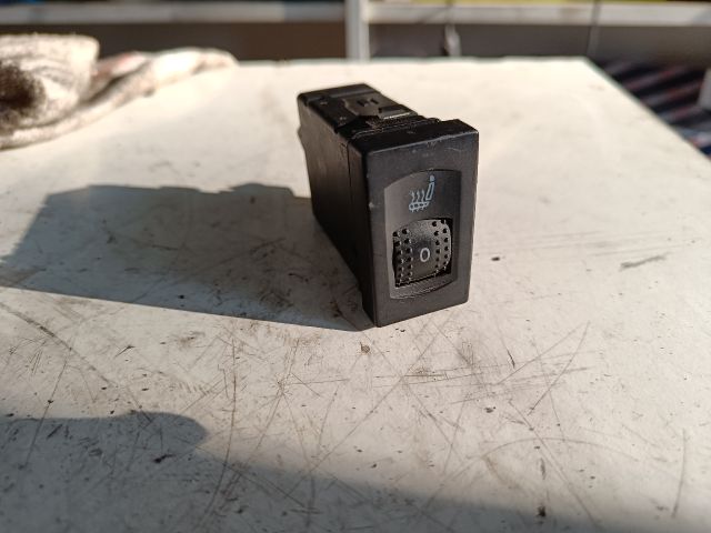 bontott VW SHARAN Jobb első Ülésfűtés Kapcsoló