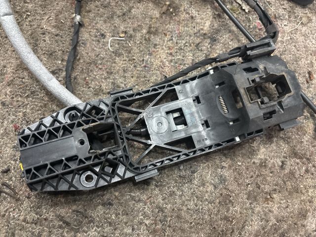 bontott VW SHARAN Jobb első Zárbetét