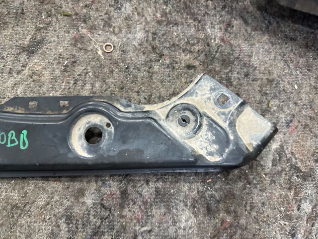 bontott VW SHARAN Jobb Fényszóró Tartó