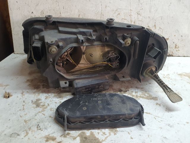 bontott VW SHARAN Jobb Fényszóró