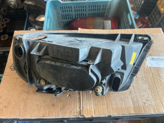 bontott VW SHARAN Jobb Fényszóró