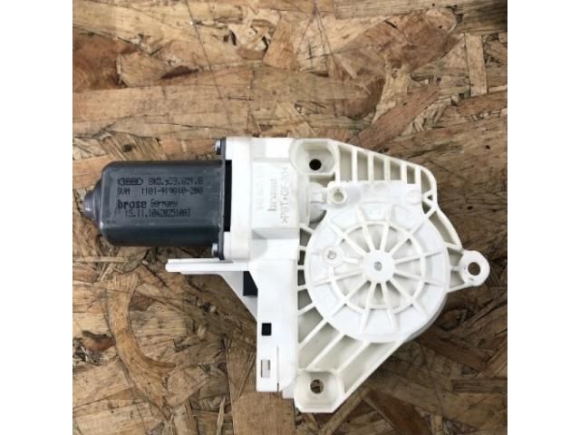 bontott VW SHARAN Jobb hátsó Ablakemelő Motor