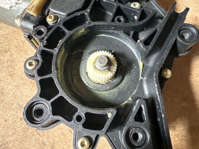 bontott VW SHARAN Jobb hátsó Ablakemelő Motor