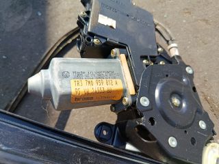 bontott VW SHARAN Jobb hátsó Ablakemelő Szerkezet (Elektromos)