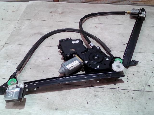 bontott VW SHARAN Jobb hátsó Ablakemelő Szerkezet (Elektromos)