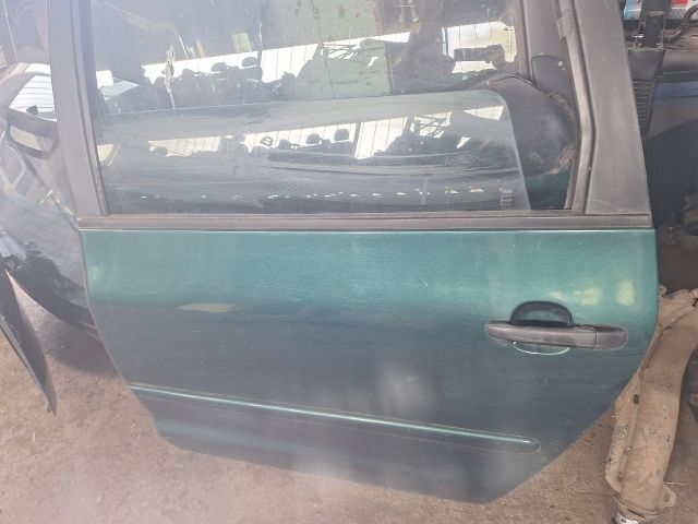 bontott VW SHARAN Jobb hátsó Ajtó (Részeivel)