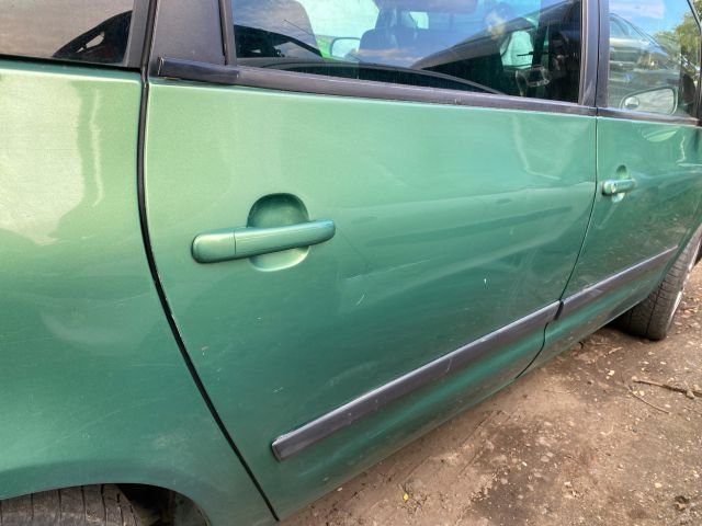 bontott VW SHARAN Jobb hátsó Ajtó (Üres lemez)