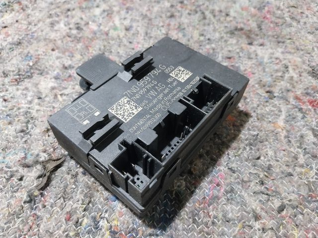 bontott VW SHARAN Jobb hátsó Ajtó Vezérlőegység