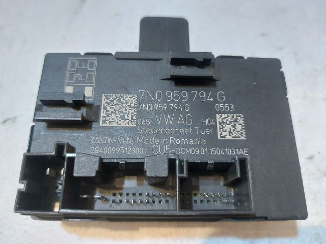 bontott VW SHARAN Jobb hátsó Ajtó Vezérlőegység